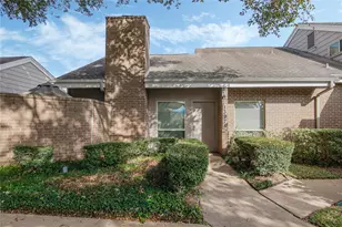 13975 Hollowgreen Dr, Houston, TX 77082 - Photo 27