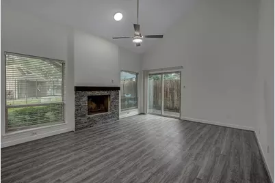 13975 Hollowgreen Drive #1, Houston, TX 77082 - Photo 5