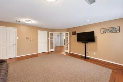 19 Lyreleaf Place, The Woodlands, TX 77382 - Photo 17