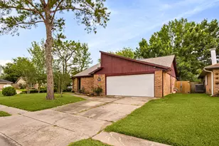 9534 Fuqua St, Houston, TX 77075 - Photo 3