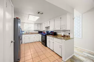 9534 Fuqua St, Houston, TX 77075 - Photo 13