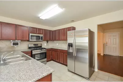 12506 Greencanyon Drive, Houston, TX 77044 - Photo 5