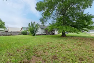 818 Marion St, Port Neches, TX 77651 - Photo 21