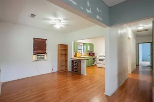 818 Marion St, Port Neches, TX 77651 - Photo 5