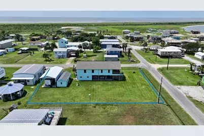 16 Peggy Street E, Palacios, TX 77465 - Photo 49