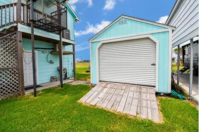 16 Peggy Street E, Palacios, TX 77465 - Photo 45