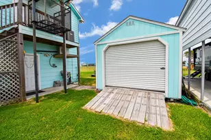 16 Peggy Street E, Palacios, TX 77465 - Photo 45