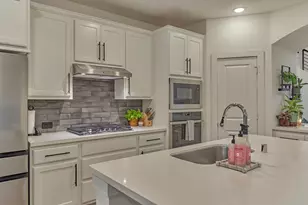 530 W Cascade Heights Dr, Montgomery, TX 77316 - Photo 13