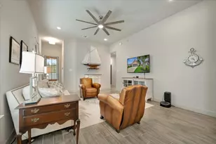 5314 Abbeville Ct, Dickinson, TX 77539 - Photo 5