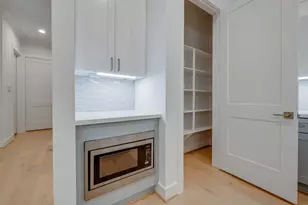 2715 Beauchamp St, Houston, TX 77009 - Photo 5