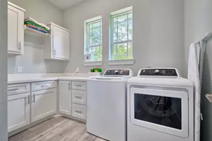 431 Private Rd 652, Sargent, TX 77414 - Photo 19