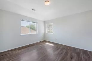 14423 Benningcrest Ln, Houston, TX 77047 - Photo 9