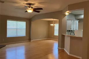 1827 Oak Ridge Dr, Kemah, TX 77565 - Photo 3