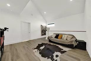 4016 St Peter Ln, Houston, TX 77045 - Photo 11