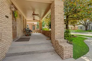 5221 Mulford St, Houston, TX 77023 - Photo 3