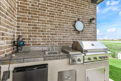 6110 Meadow Bluff Court, Richmond, TX 77407 - Photo 25