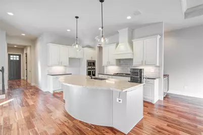 135 Bella Luce, Shenandoah, TX 77381 - Photo 17
