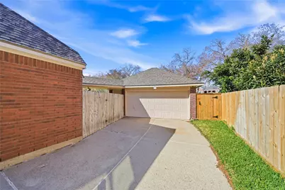 16914 Ascot Meadow Drive, Sugar Land, TX 77479 - Photo 5