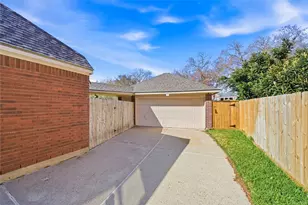 16914 Ascot Meadow Dr, Sugar Land, TX 77479 - Photo 5