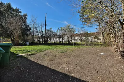 10322 Cathedral Drive, Houston, TX 77051 - Photo 17