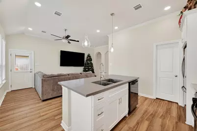 5121 Firnat Street, Houston, TX 77016 - Photo 11