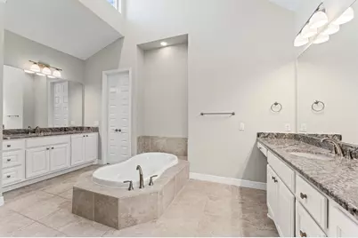 13215 Fulvetta Crest Court, Houston, TX 77059 - Photo 11