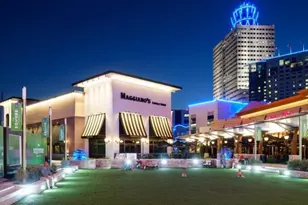 8225 Kingsbrook Rd, Houston, TX 77024 - Photo 17