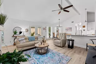 16723 Dale Oak Way, Houston, TX 77058 - Photo 9