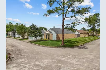 16723 Dale Oak Way, Houston, TX 77058 - Photo 3