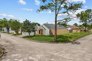 16723 Dale Oak Way, Houston, TX 77058 - Photo 3