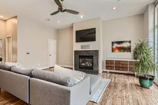 1112 Columbus St, Houston, TX 77019 - Photo 5