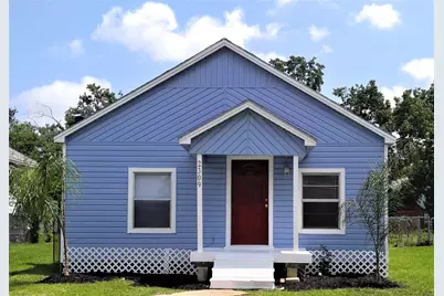 2309 35th Avenue N, Texas City, TX 77590 - Photo 1