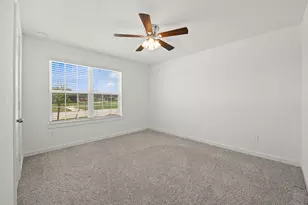 8611 Swenson Ln, Rosharon, TX 77583 - Photo 5