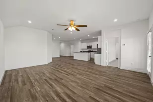 8611 Swenson Ln, Rosharon, TX 77583 - Photo 23