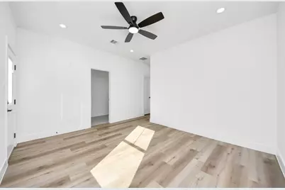 4606 Mallow Street, Houston, TX 77051 - Photo 23