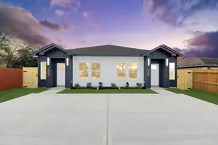 4606 Mallow St, Houston, TX 77051 - Photo 7