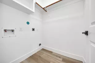 4606 Mallow St, Houston, TX 77051 - Photo 29