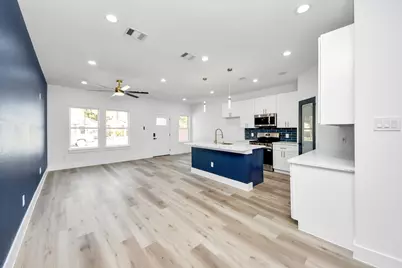 4606 Mallow Street, Houston, TX 77051 - Photo 13