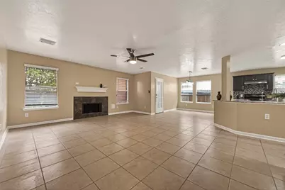 6922 Leaders Crossing Drive, Houston, TX 77072 - Photo 9