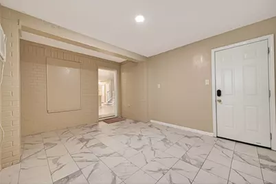 6922 Leaders Crossing Drive, Houston, TX 77072 - Photo 21