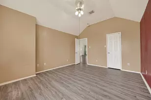 6922 Leaders Crossing Dr, Houston, TX 77072 - Photo 35