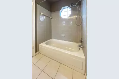 3300 Bellefontaine Street #2, Houston, TX 77025 - Photo 15