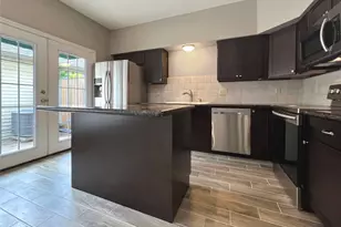 3300 Bellefontaine St, Houston, TX 77025 - Photo 9