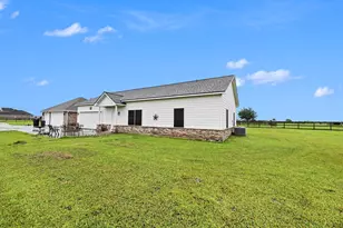 7730 Pebble Hill Ln, Rosharon, TX 77583 - Photo 33