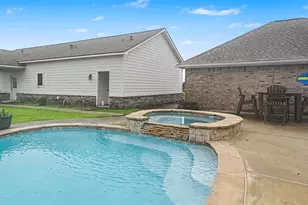 7730 Pebble Hill Ln, Rosharon, TX 77583 - Photo 31