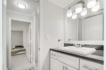 3525 Sage Road #1110, Houston, TX 77056 - Photo 11