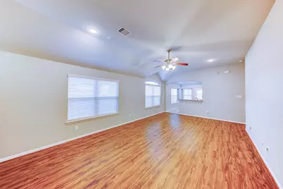 5227 Bay Lane, Bacliff, TX 77518 - Photo 9