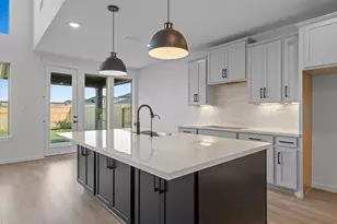 31015 Golden Felipe St, Fulshear, TX 77441 - Photo 7