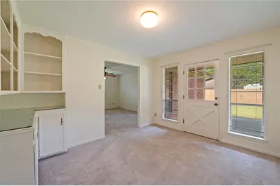 1604 S Hill Street, Alvin, TX 77511 - Photo 21