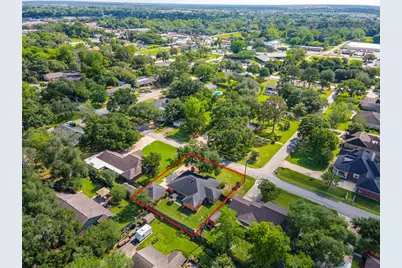 1604 S Hill Street, Alvin, TX 77511 - Photo 33